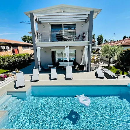 A Casa Di Sabina 2* Desenzano del Garda